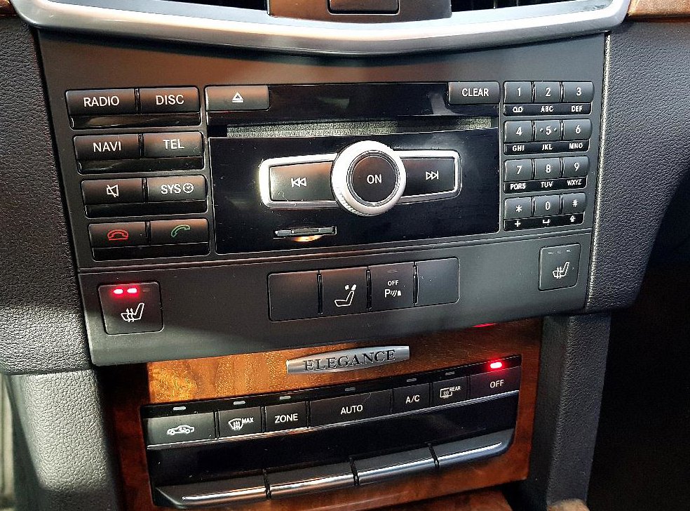 벤츠 E 클래스 E300 엘레강스 사진 11