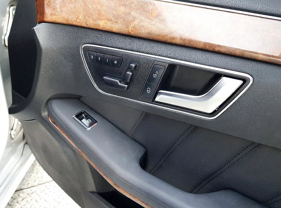 벤츠 E 클래스 E300 엘레강스 사진 13