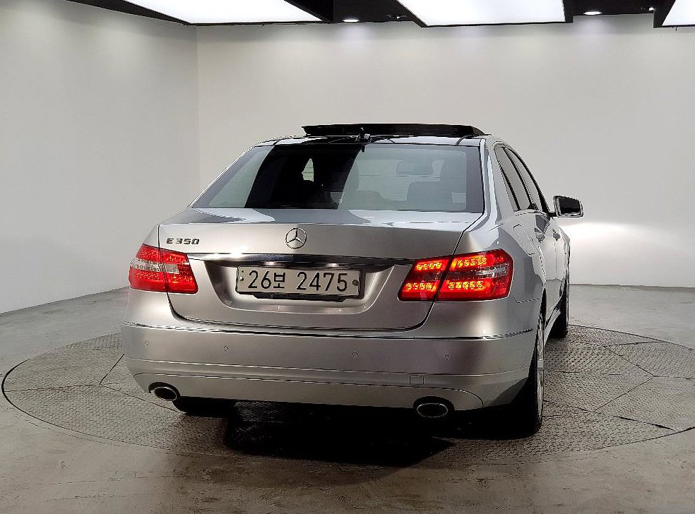 벤츠 E 클래스 E300 엘레강스 사진 3