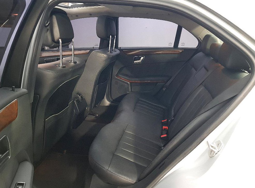 벤츠 E 클래스 E300 엘레강스 사진 9