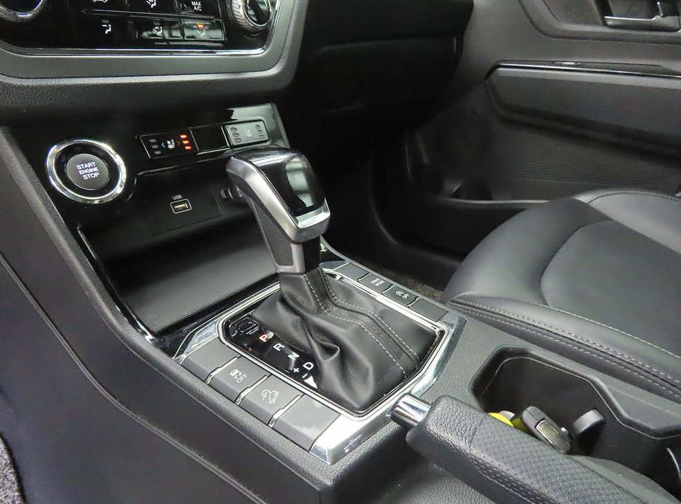 KG모빌리티(쌍용)  코란도 2WD 가솔린 1.5 C5 플러스 사진 11