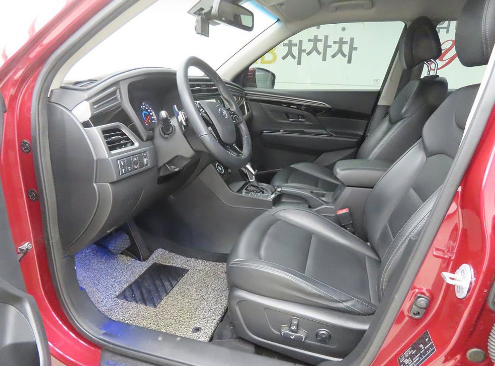 KG모빌리티(쌍용)  코란도 2WD 가솔린 1.5 C5 플러스 사진 5