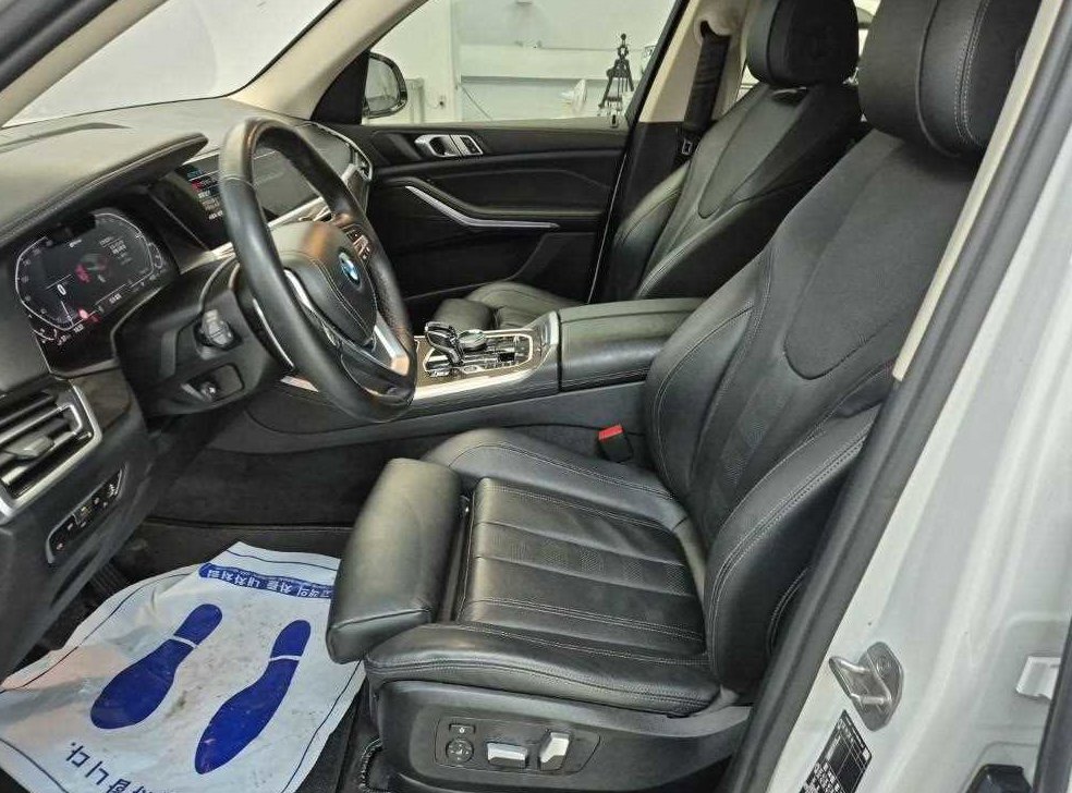 BMW X5 xDrive 45e xLine 사진 11