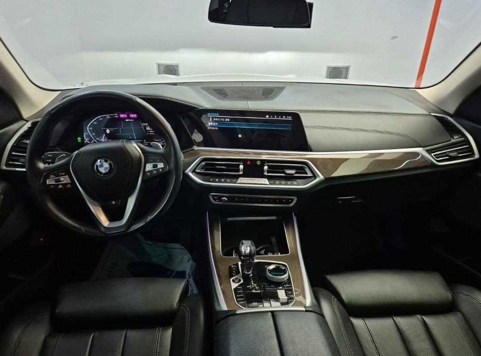 BMW X5 xDrive 45e xLine 사진 7