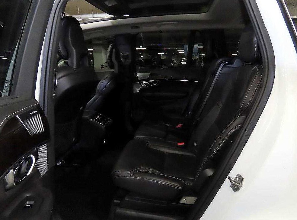 볼보 XC90 2.0 T6 AWD 사진 7