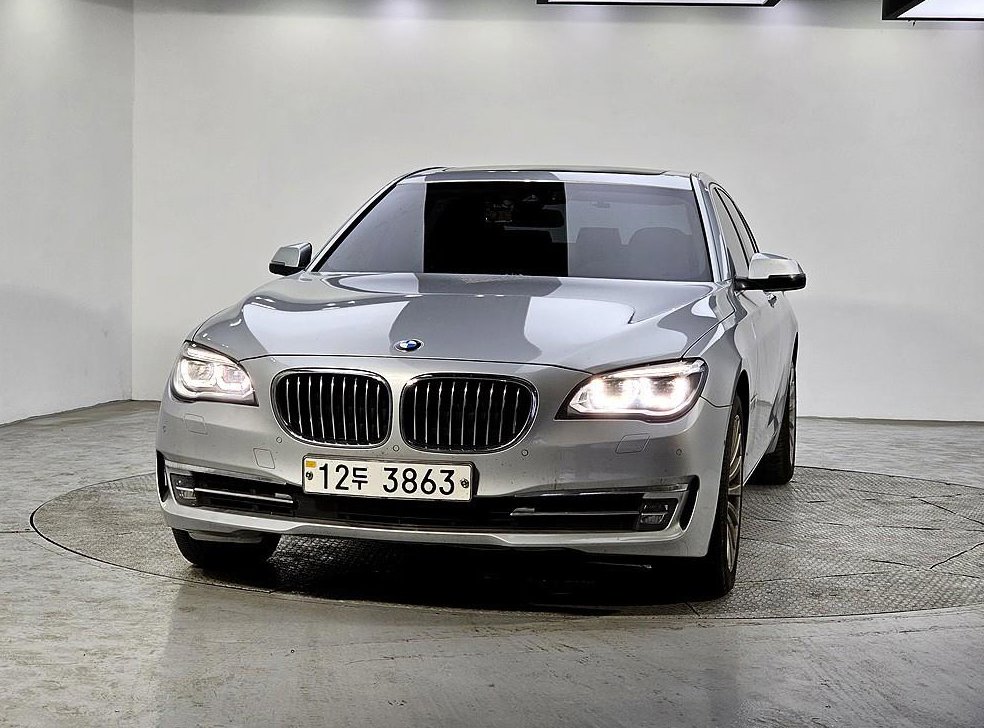 BMW 7시리즈 740 사진 3