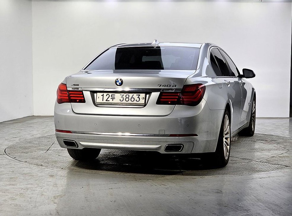 BMW 7시리즈 740 사진 4