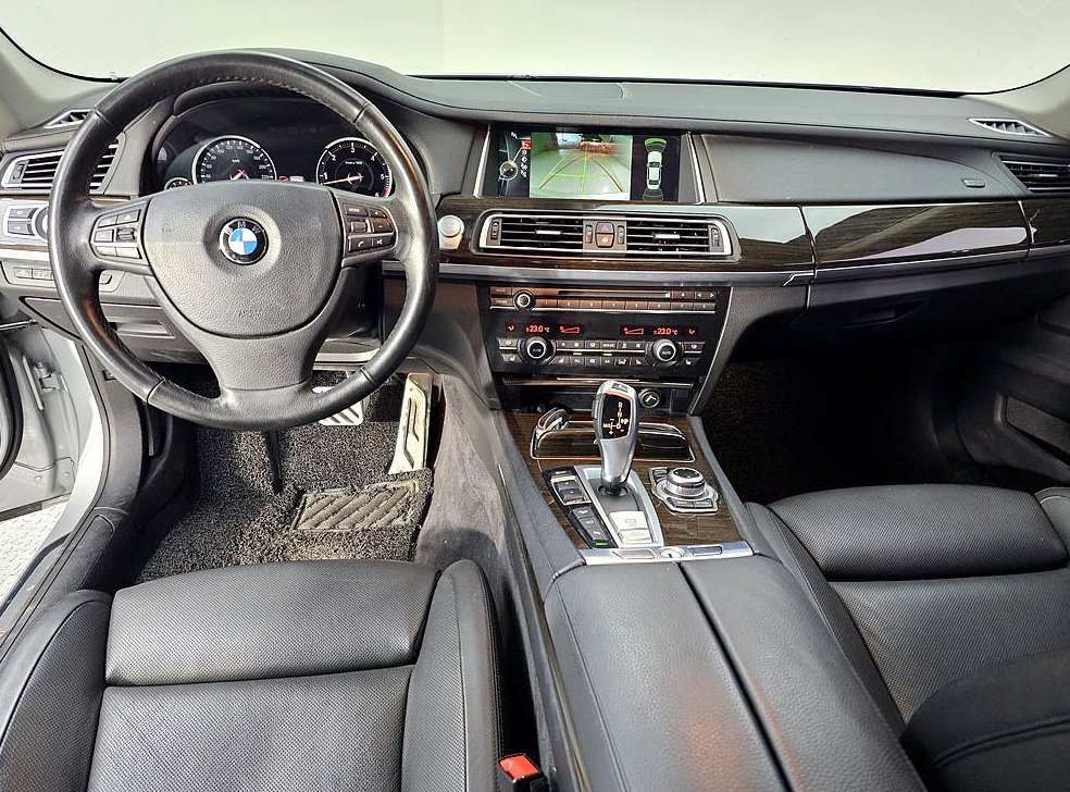 BMW 7시리즈 740 사진 5