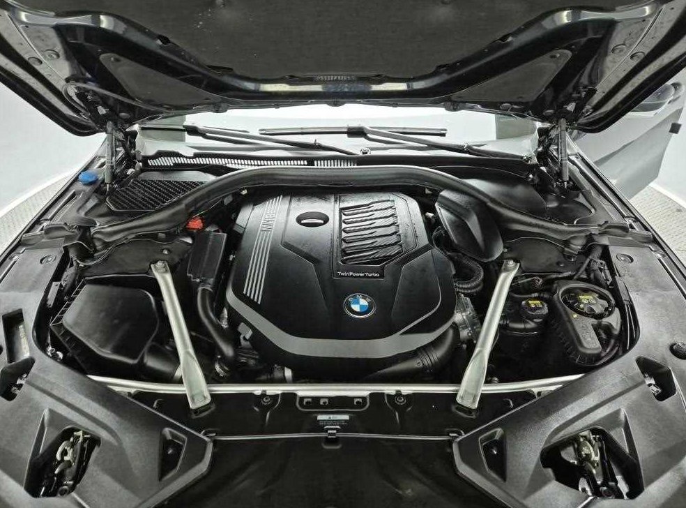 BMW 8시리즈 840i xDrive M 스포츠 그란쿠페 사진 5