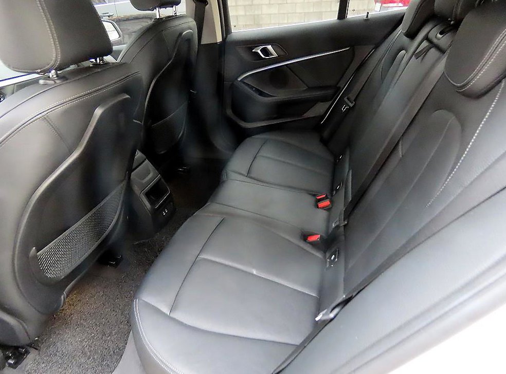 BMW 1시리즈 120i 스포츠 사진 6