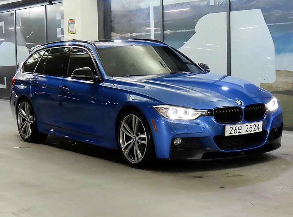 BMW 3시리즈 320d 투어링 M 퍼포먼스 에디션