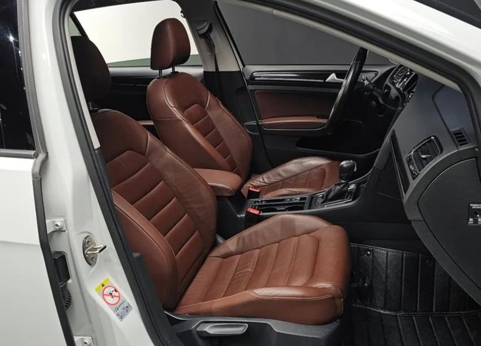 폭스바겐 골프 2.0 TDI 프리미엄 사진 10