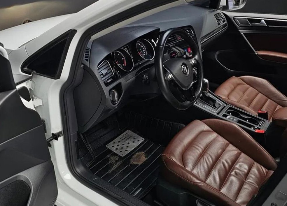 폭스바겐 골프 2.0 TDI 프리미엄 사진 11