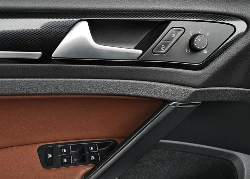 폭스바겐 골프 2.0 TDI 프리미엄 사진 17
