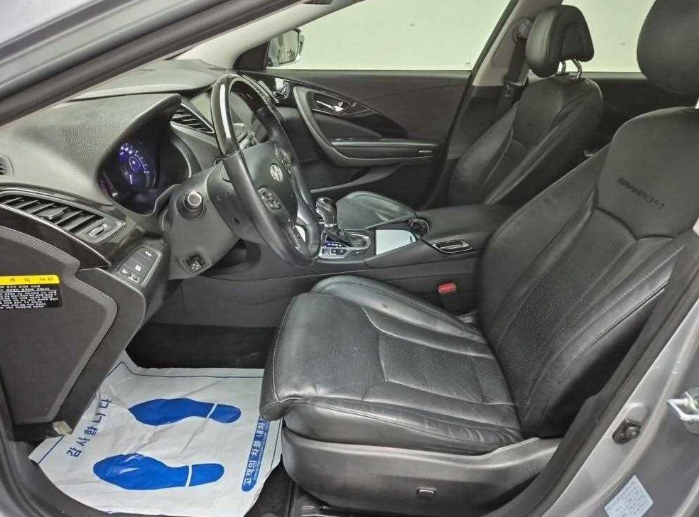 현대 그랜저 HG220 PREMIUM 사진 11