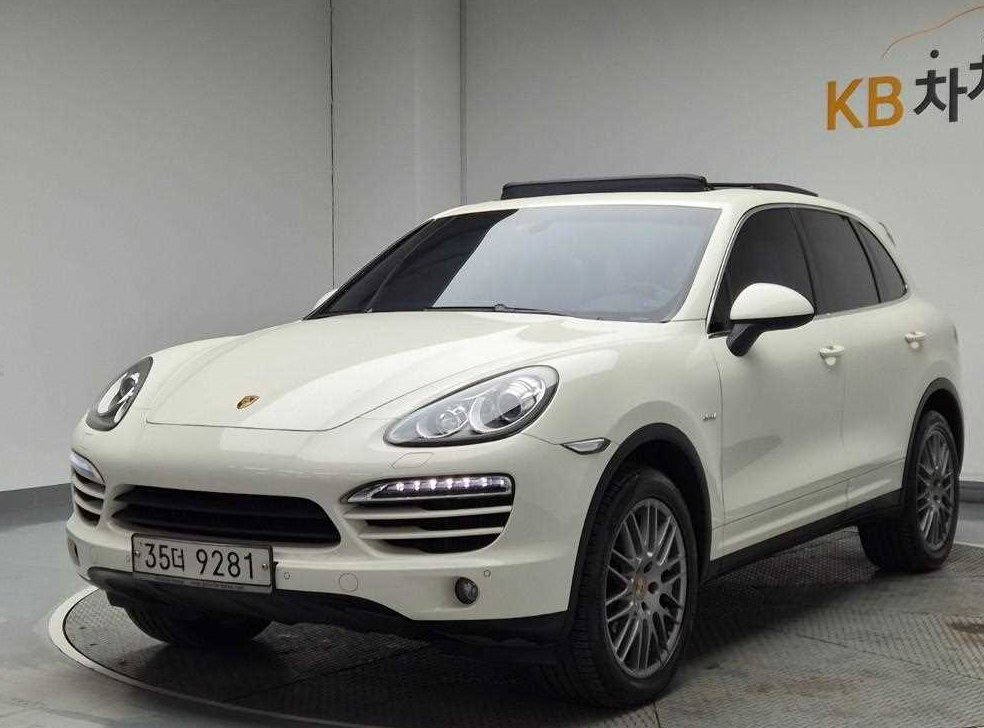 포르쉐 카이엔 3.0 디젤