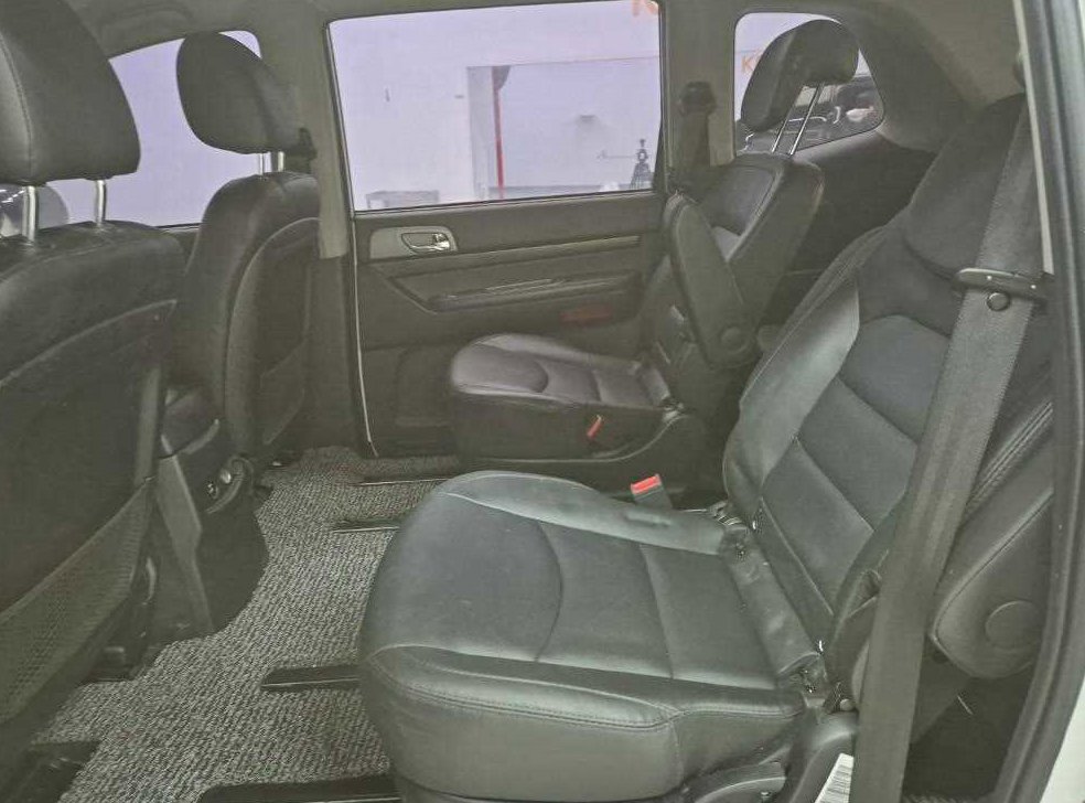 KG모빌리티(쌍용)  코란도 4WD TX 사진 12