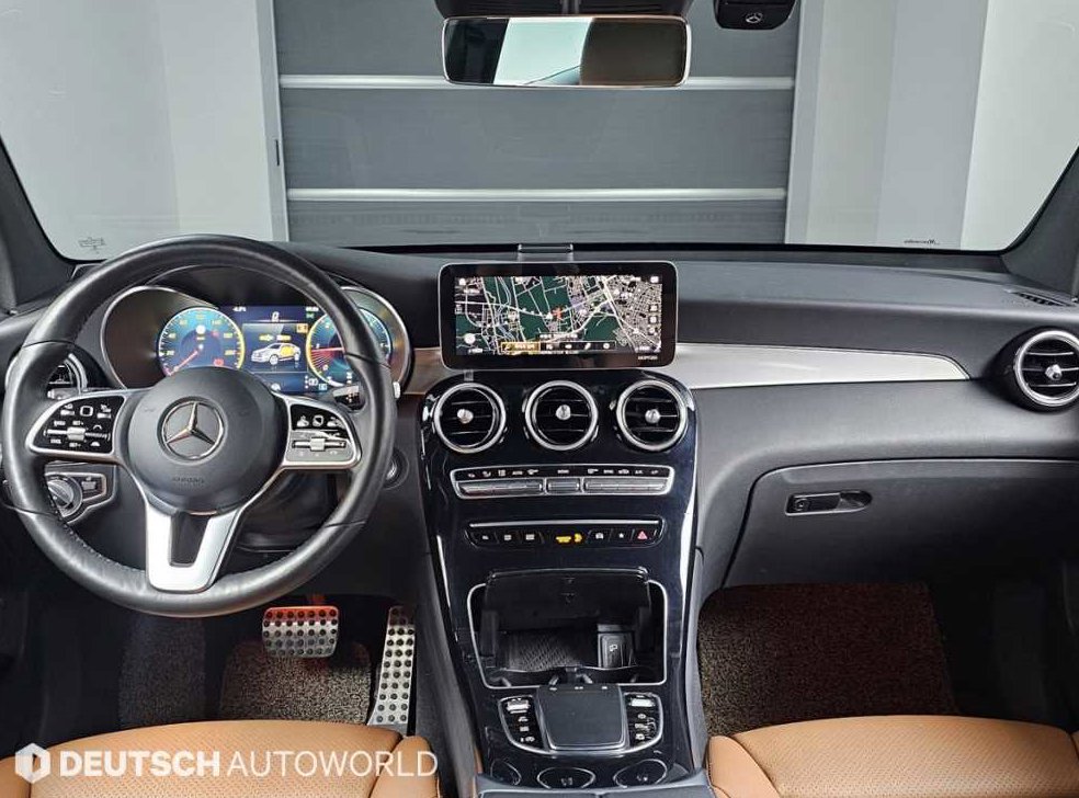 벤츠 GLC 클래스 GLC 220 d 4MATIC 쿠페 사진 7