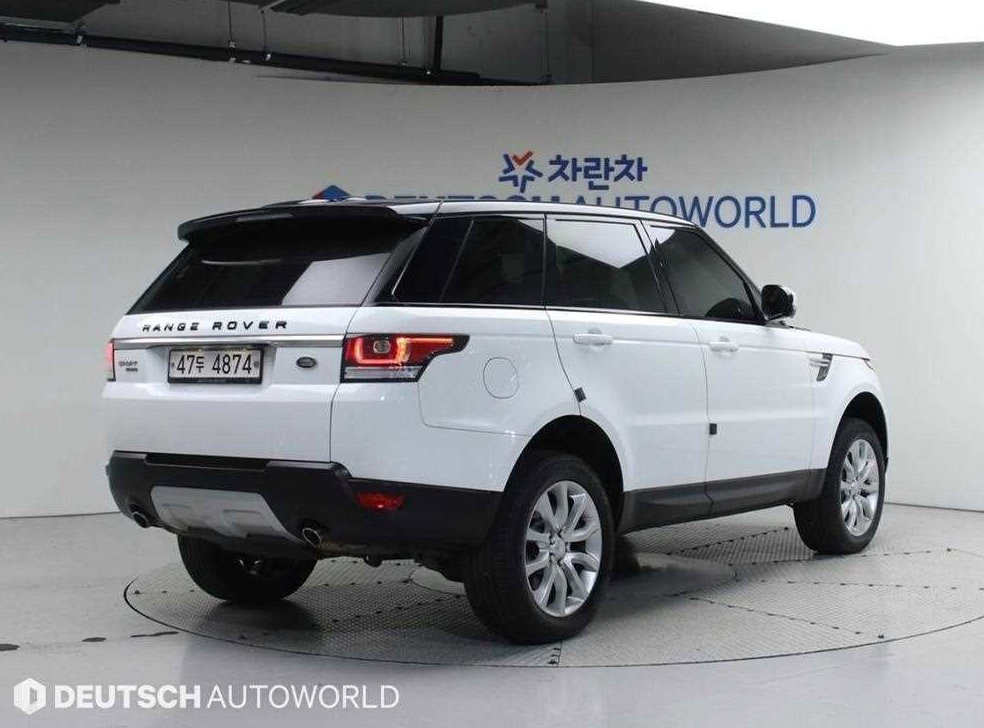 랜드로버 레인지로버 스포츠 3.0 SDV6 HSE 사진 4
