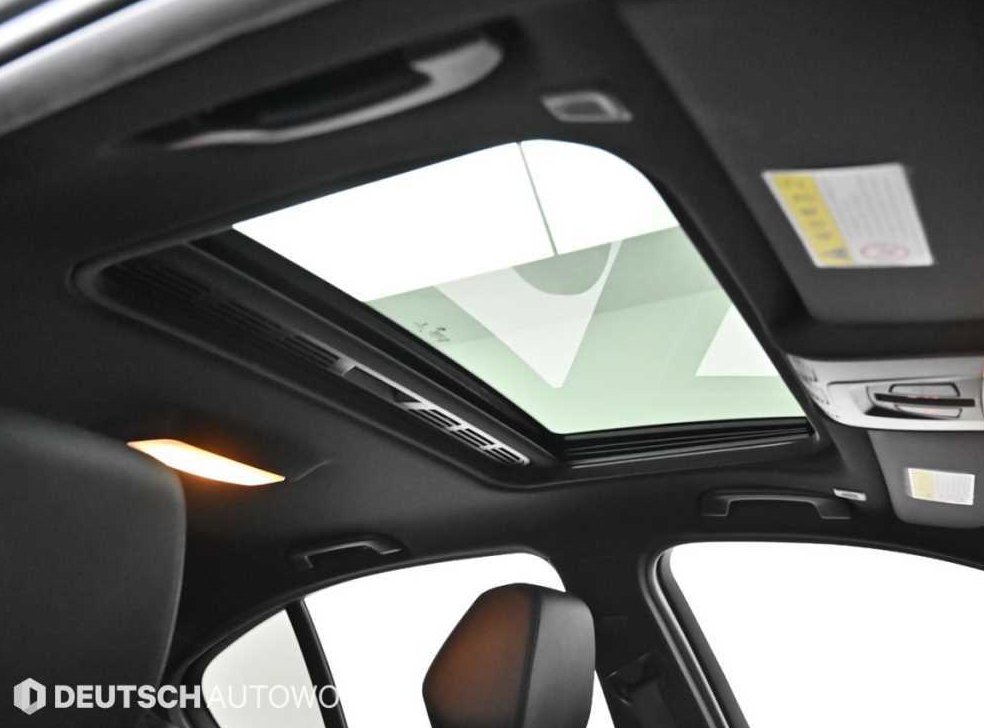 BMW 3시리즈 320i M 스포츠 사진 19