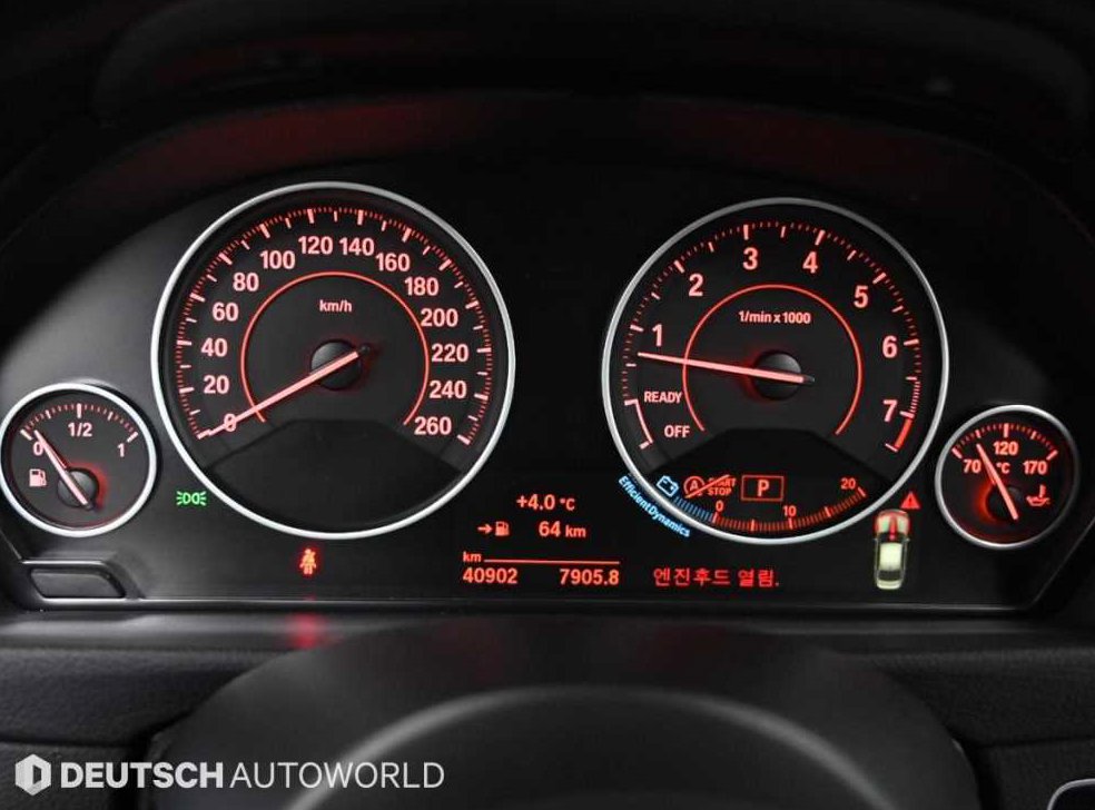BMW 3시리즈 320i M 스포츠 사진 8