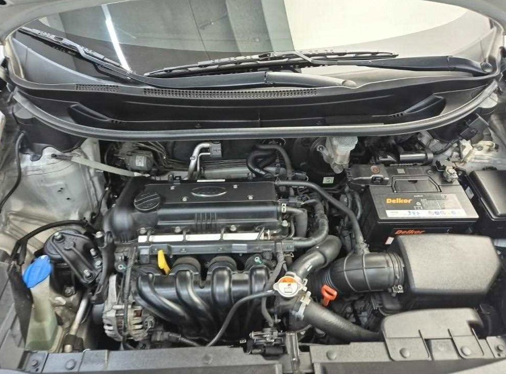 기아 프라이드 4DR 1.4 MPI 디럭스 사진 5