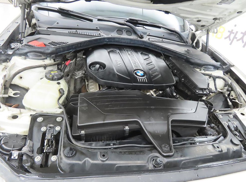 BMW 1시리즈 118d 어반 사진 19