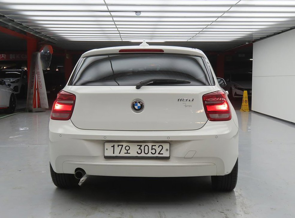 BMW 1시리즈 118d 어반 사진 3