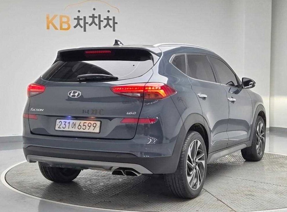 현대 투싼 디젤 1.6 2WD 사진 3