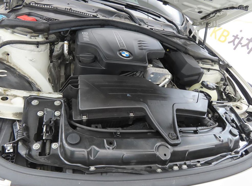 BMW 3시리즈 328i M 스포츠 사진 19