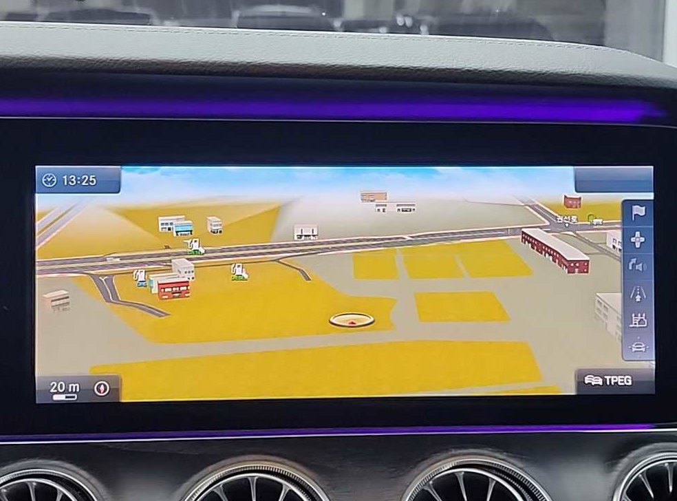 벤츠 E 클래스 E220d 쿠페 사진 14