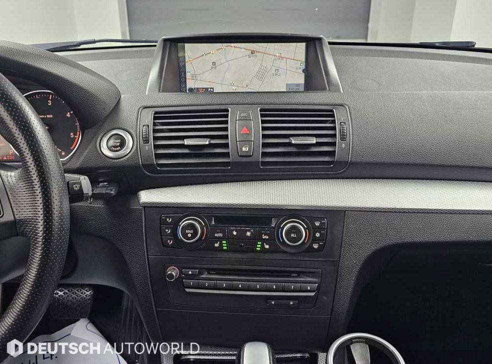 BMW 1시리즈 120d 쿠페 사진 13