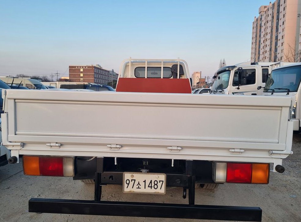 중대형화물 카고 마이티 3.5톤 사진 4