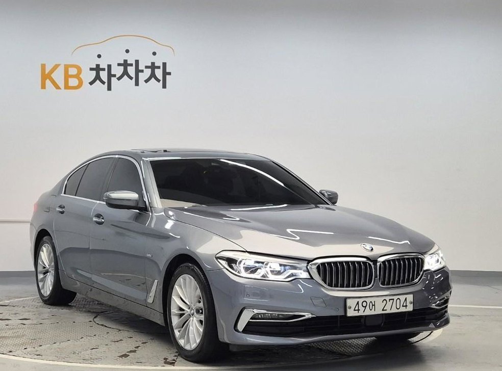 BMW 5시리즈 520d 럭셔리 스페셜 에디션 사진 4
