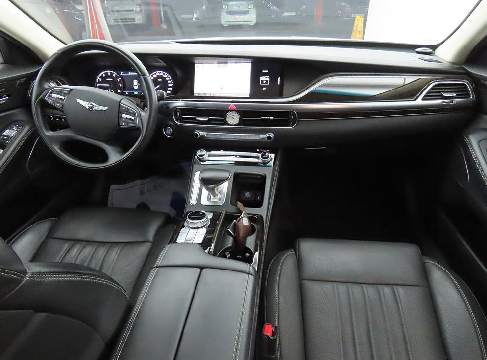 제네시스 G90 3.3 T AWD 사진 5