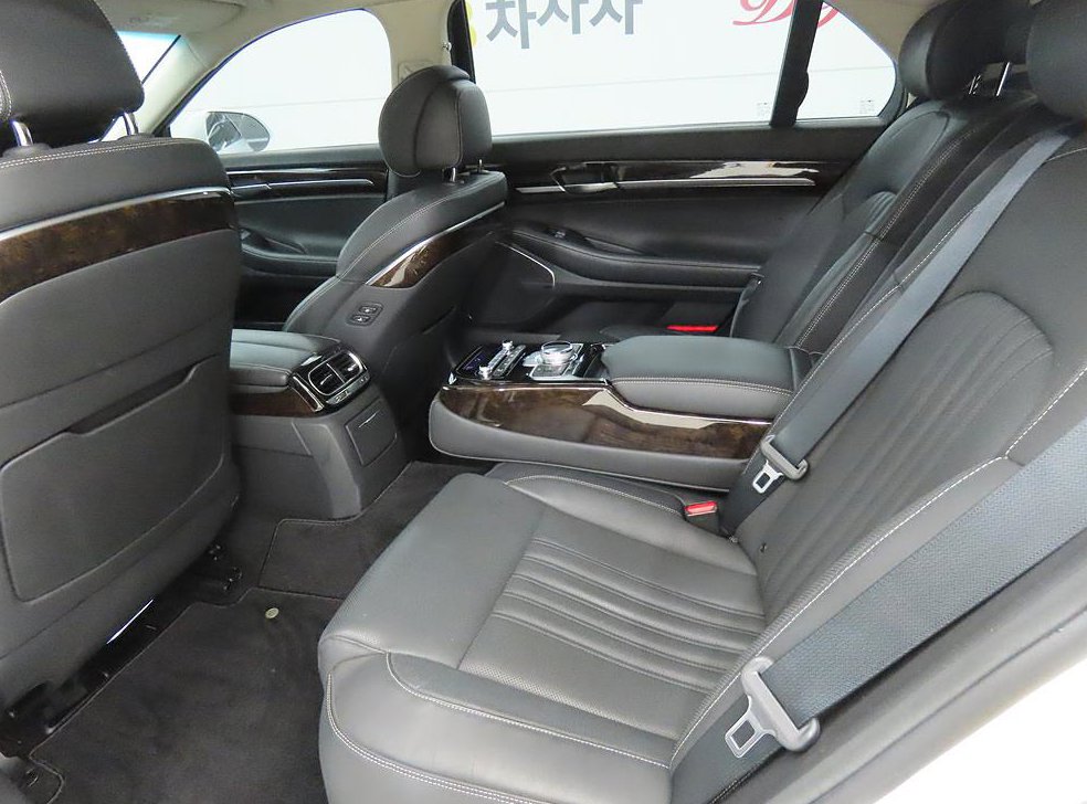 제네시스 G90 3.3 T AWD 사진 7