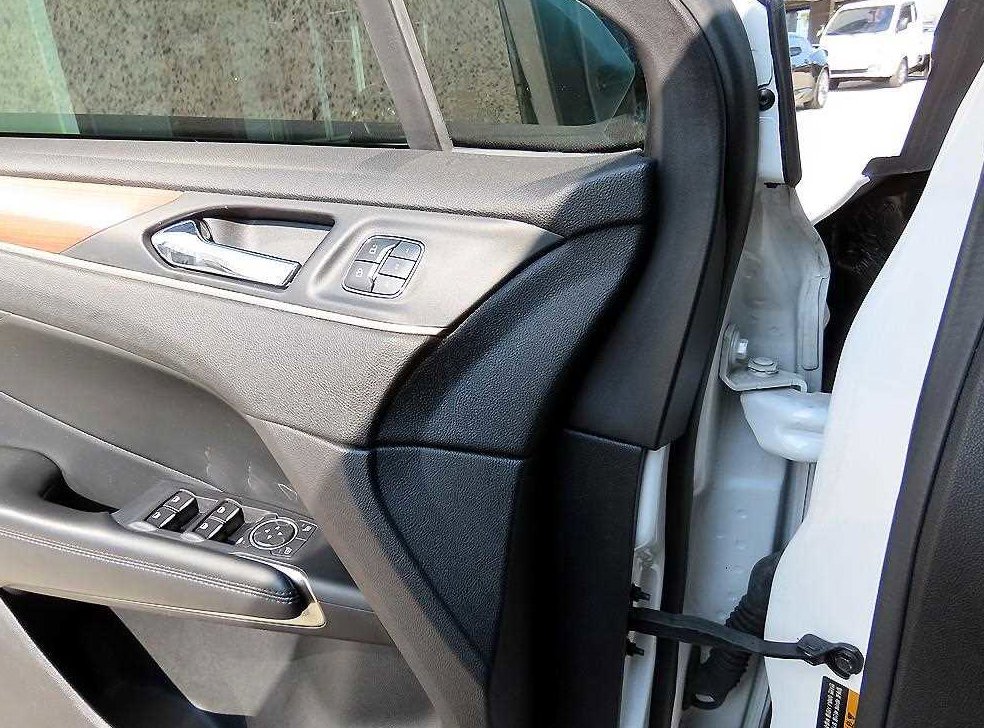 링컨 MKC 2.0 AWD 사진 11