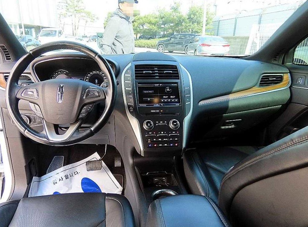 링컨 MKC 2.0 AWD 사진 7