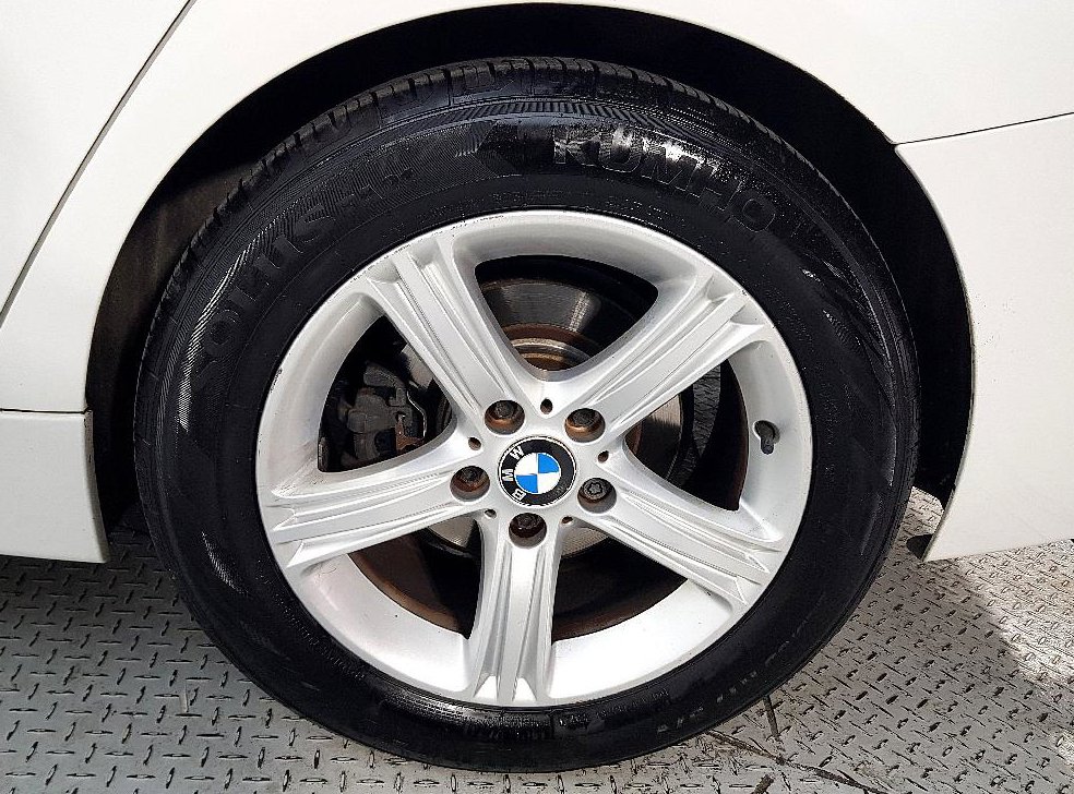 BMW 3시리즈 320d 사진 20