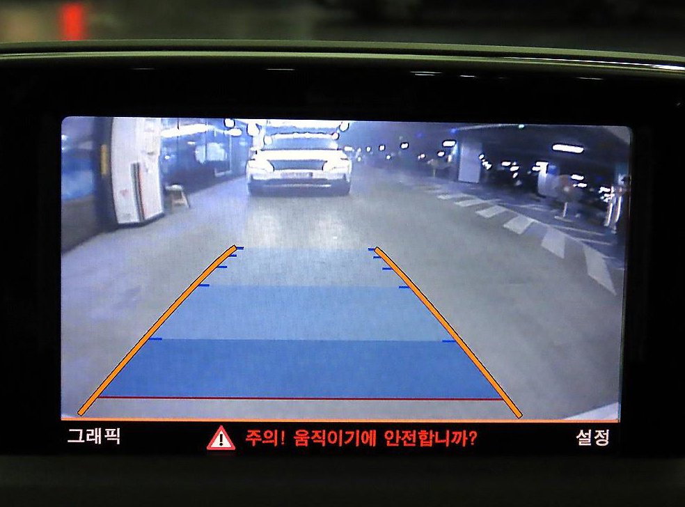 아우디 Q3 30 TDI 콰트로 사진 15