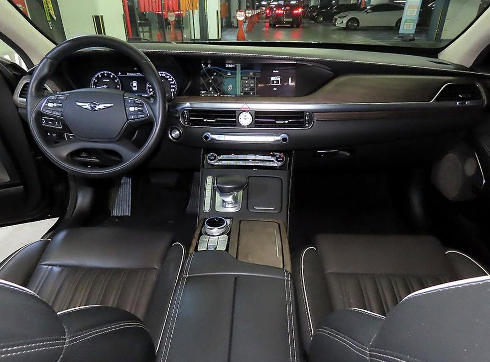 제네시스 G90 3.8 GDI AWD 사진 10