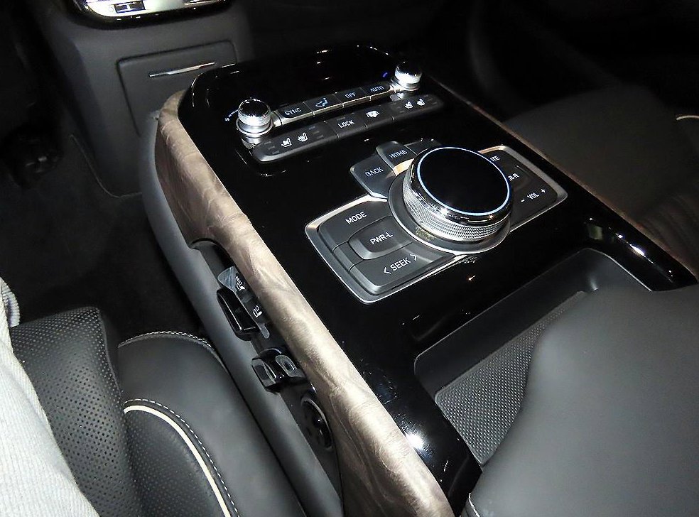 제네시스 G90 3.8 GDI AWD 사진 15