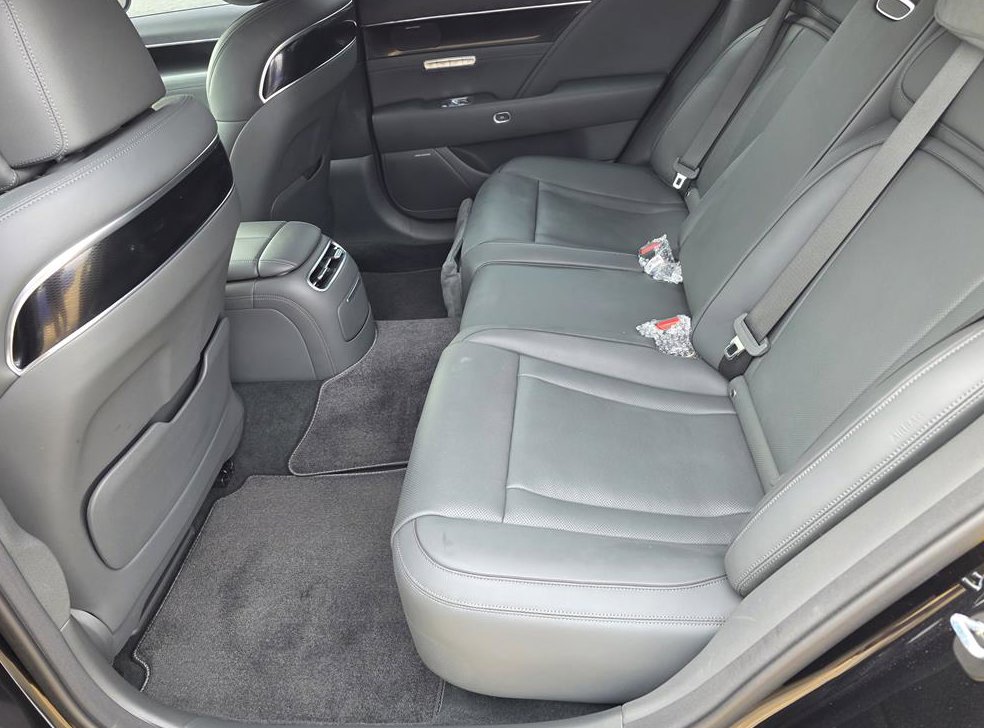 제네시스 G90 3.5T GDI AWD 사진 8