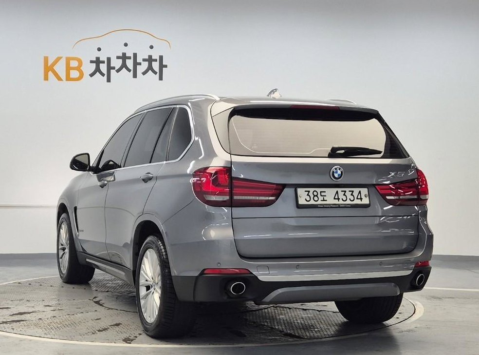 BMW X5 xDrive 30d 사진 2