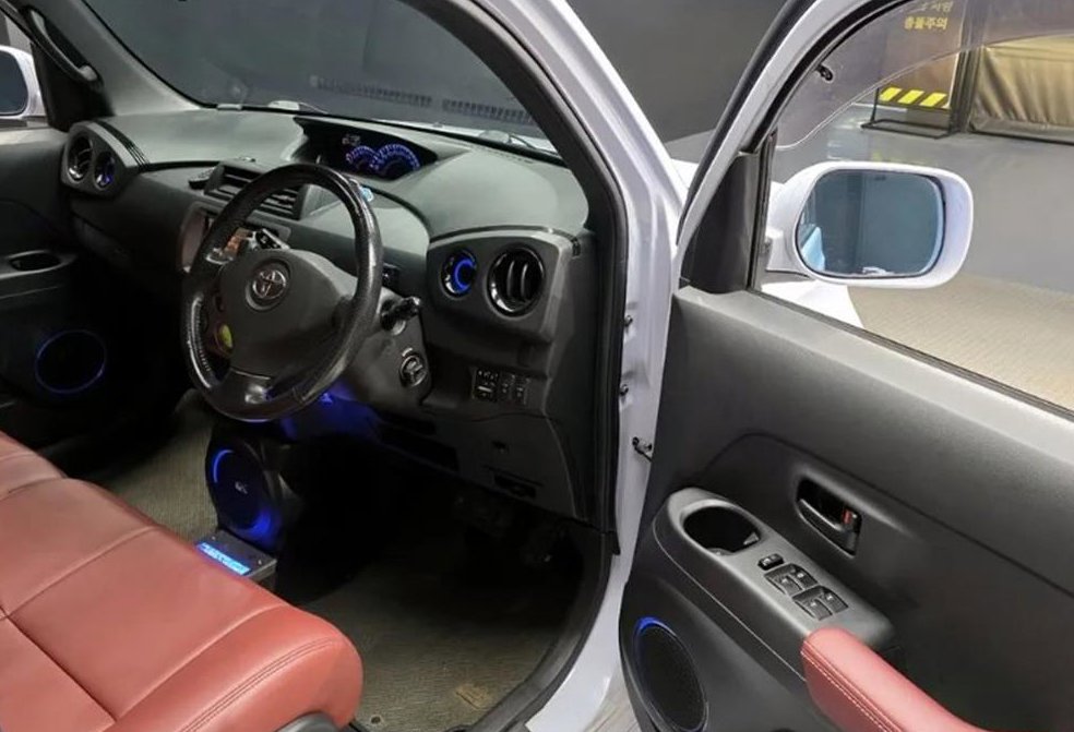 토요타 bB 1.5 2WD 사진 12