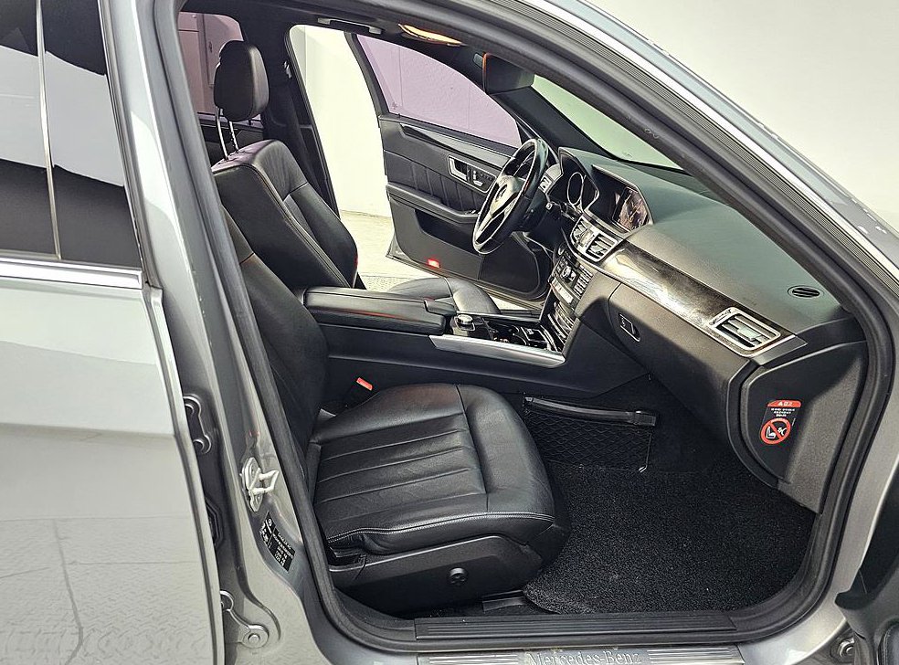 벤츠 E 클래스 E250 CDI 4MATIC 사진 11