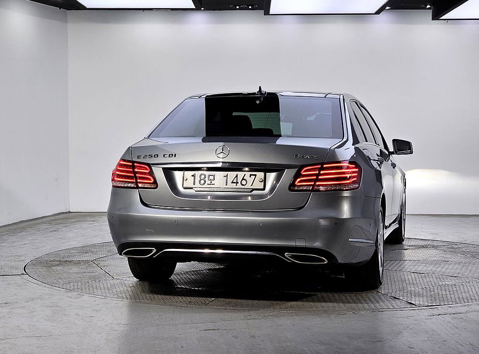 벤츠 E 클래스 E250 CDI 4MATIC 사진 3