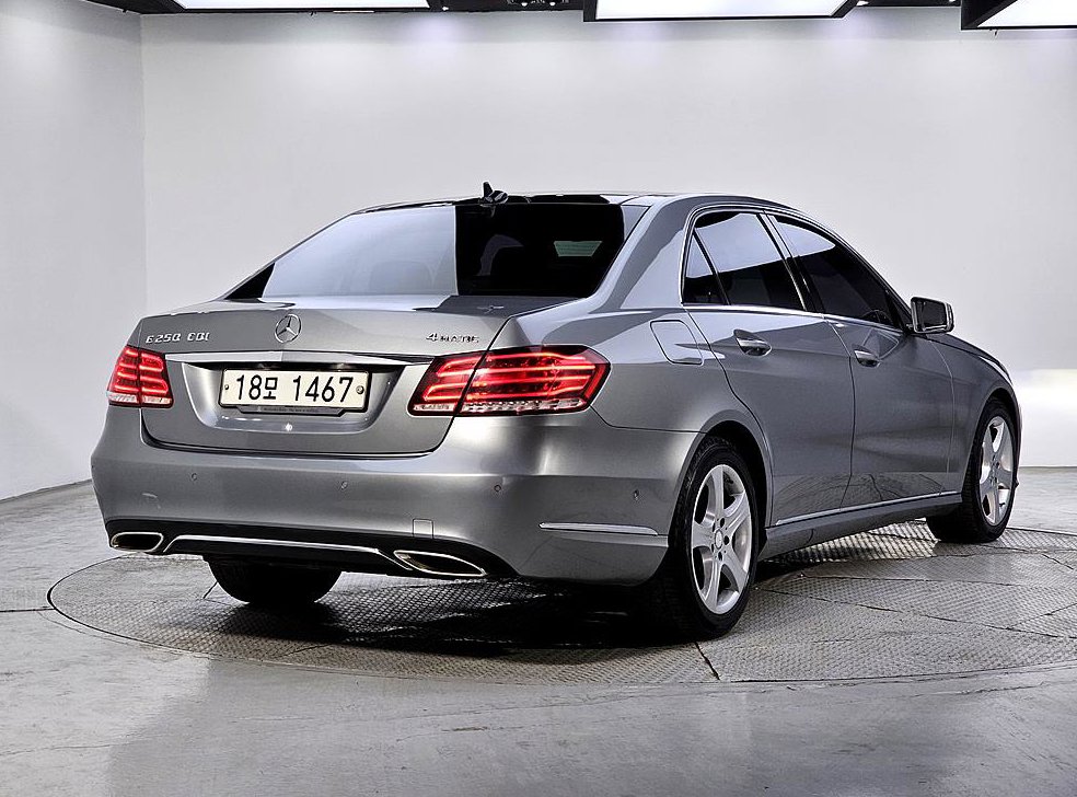 벤츠 E 클래스 E250 CDI 4MATIC 사진 4