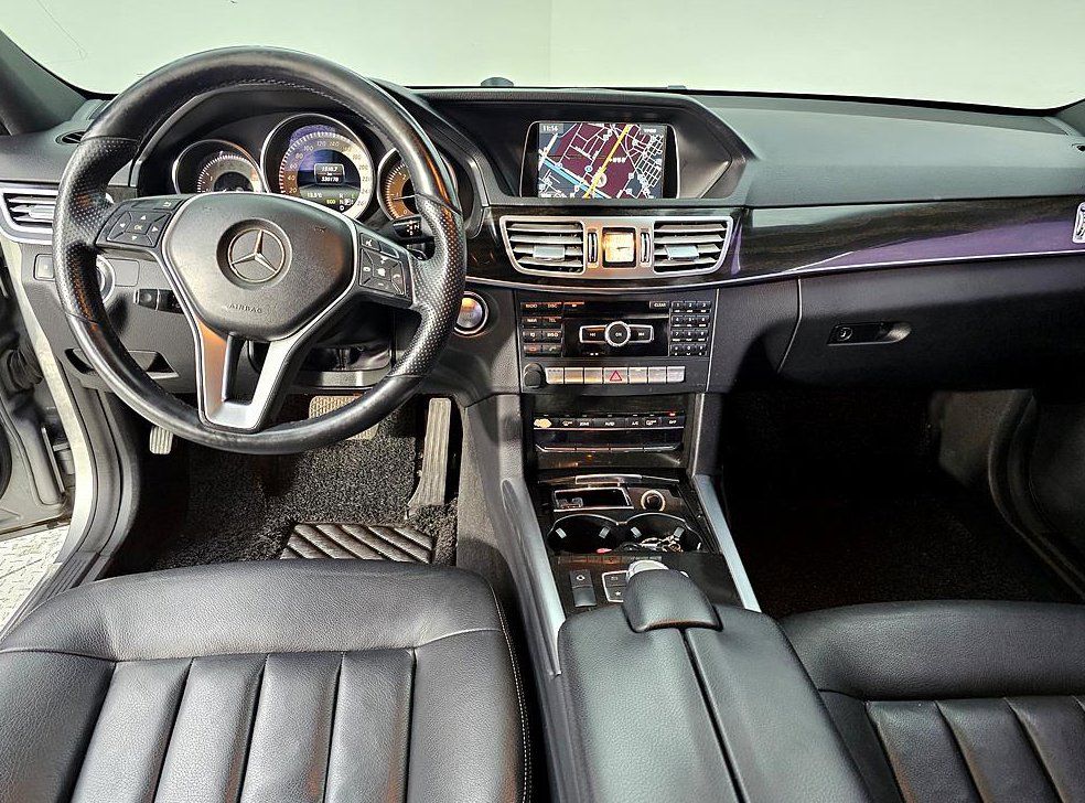 벤츠 E 클래스 E250 CDI 4MATIC 사진 5