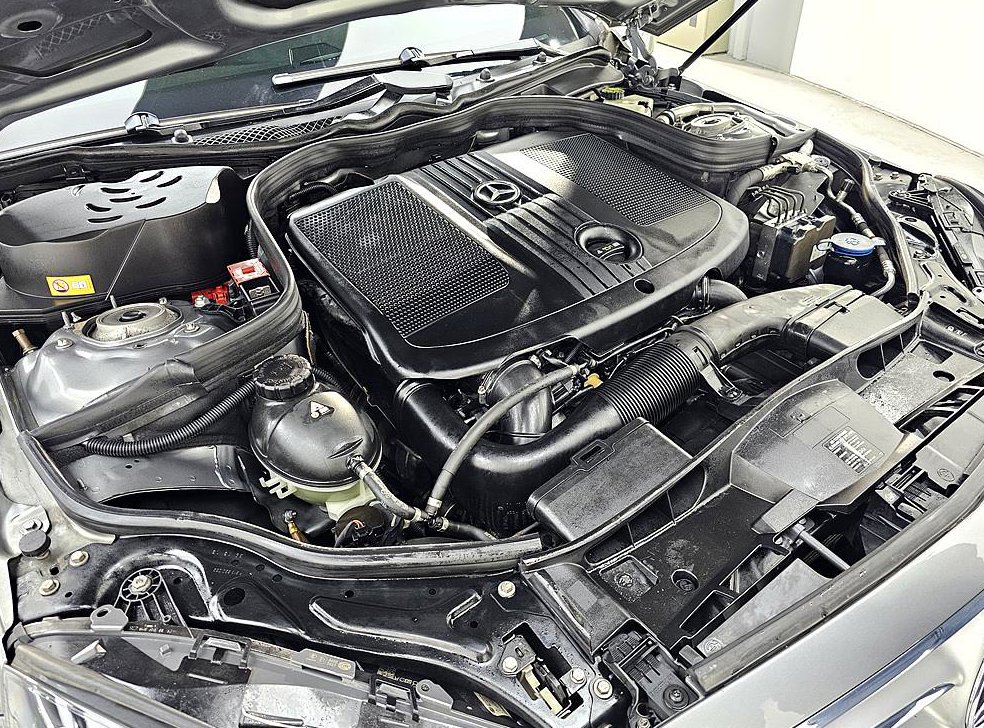 벤츠 E 클래스 E250 CDI 4MATIC 사진 6